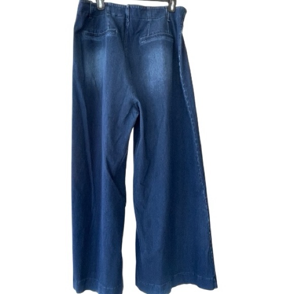 Halara jeans, size XL, very stretchy, high waist, wide leg,front pockets, zipper - Picture 3 of 5